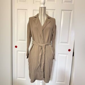 Kenneth Cole Black Label Silk Wrap Dress Coat Taupe Belted Size Small